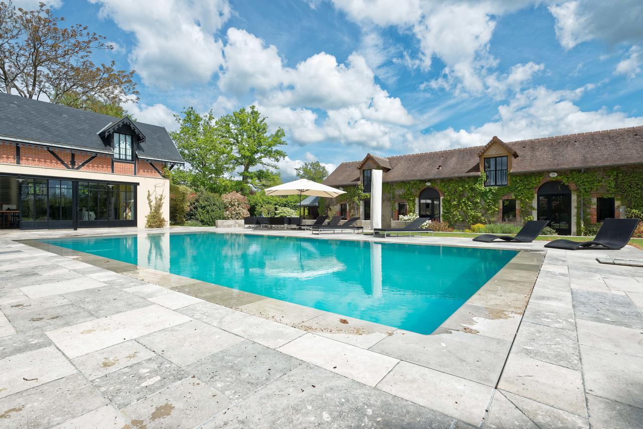 Manoir Des Logis Bed & Breakfast Yvre-l'Eveque Exterior photo